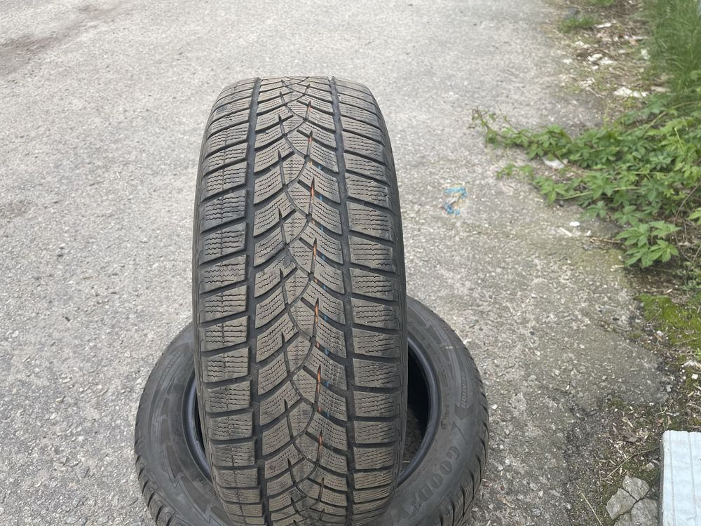 Резина Goodyear Ultragrip 235/55 R19