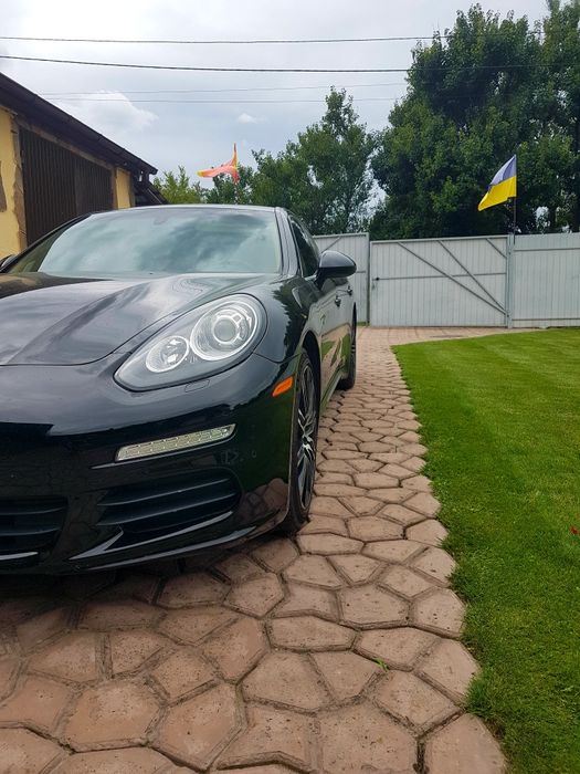 Porsche Panamera S E-hybrid