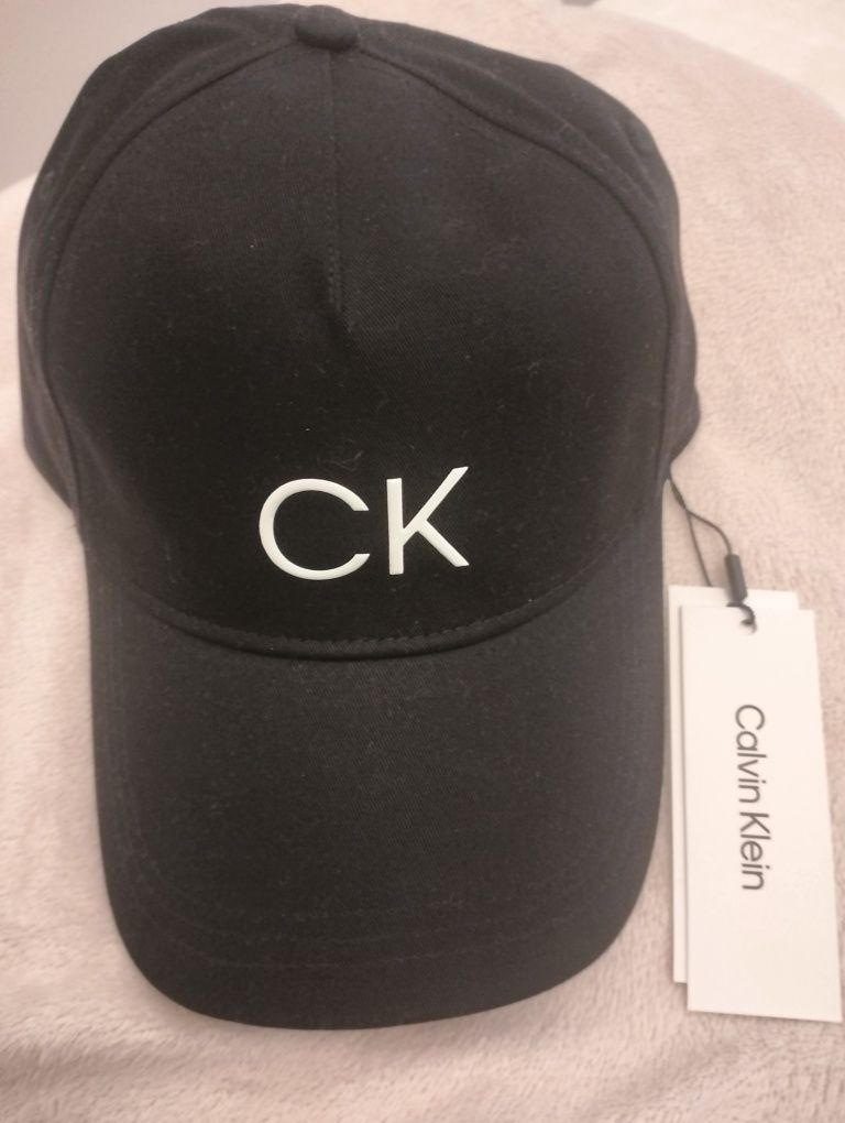 Boné Calvin Klein
