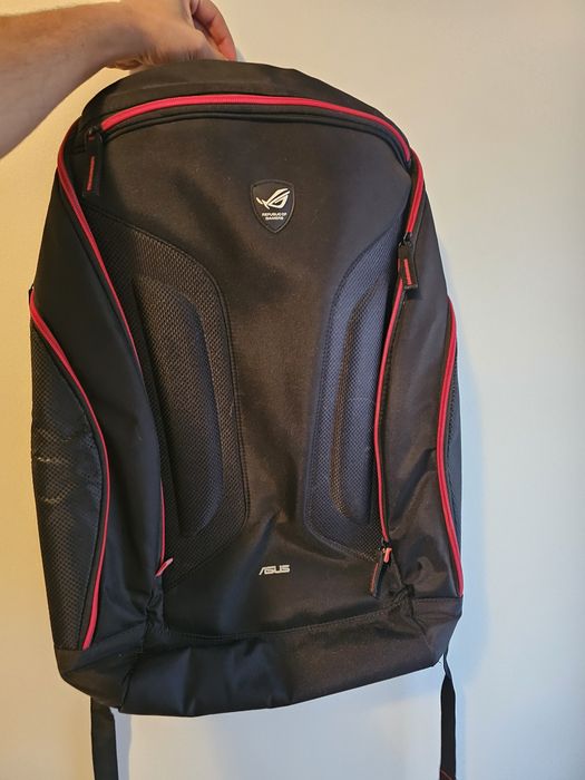 Mochila gamer ASUS ROG Shuttle 2