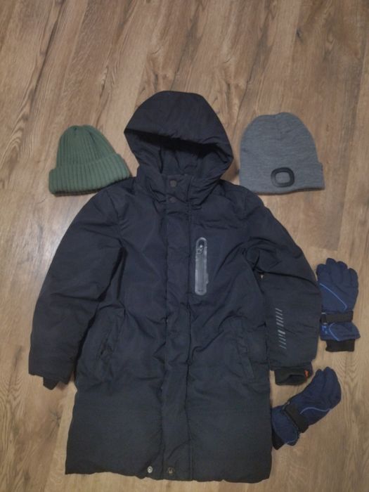 Зимова куртка Next+шапка , рукавиці на хлопчика /р.7-8