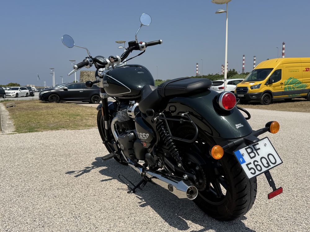 ROYAL ENFIELD SUPER METEOR 650 para venda - pronta a rolar punho