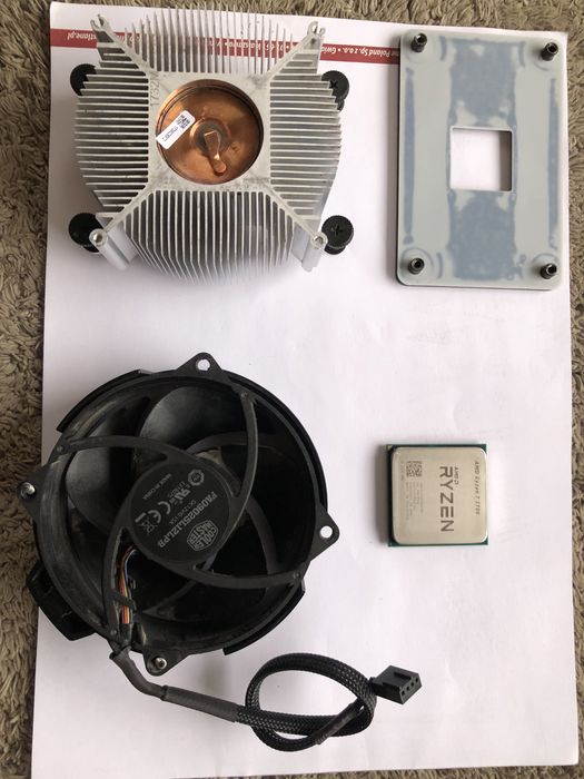 Procesor AMD Ryzen 2700 8 cores, AM4, Wraith Prism, Wawa