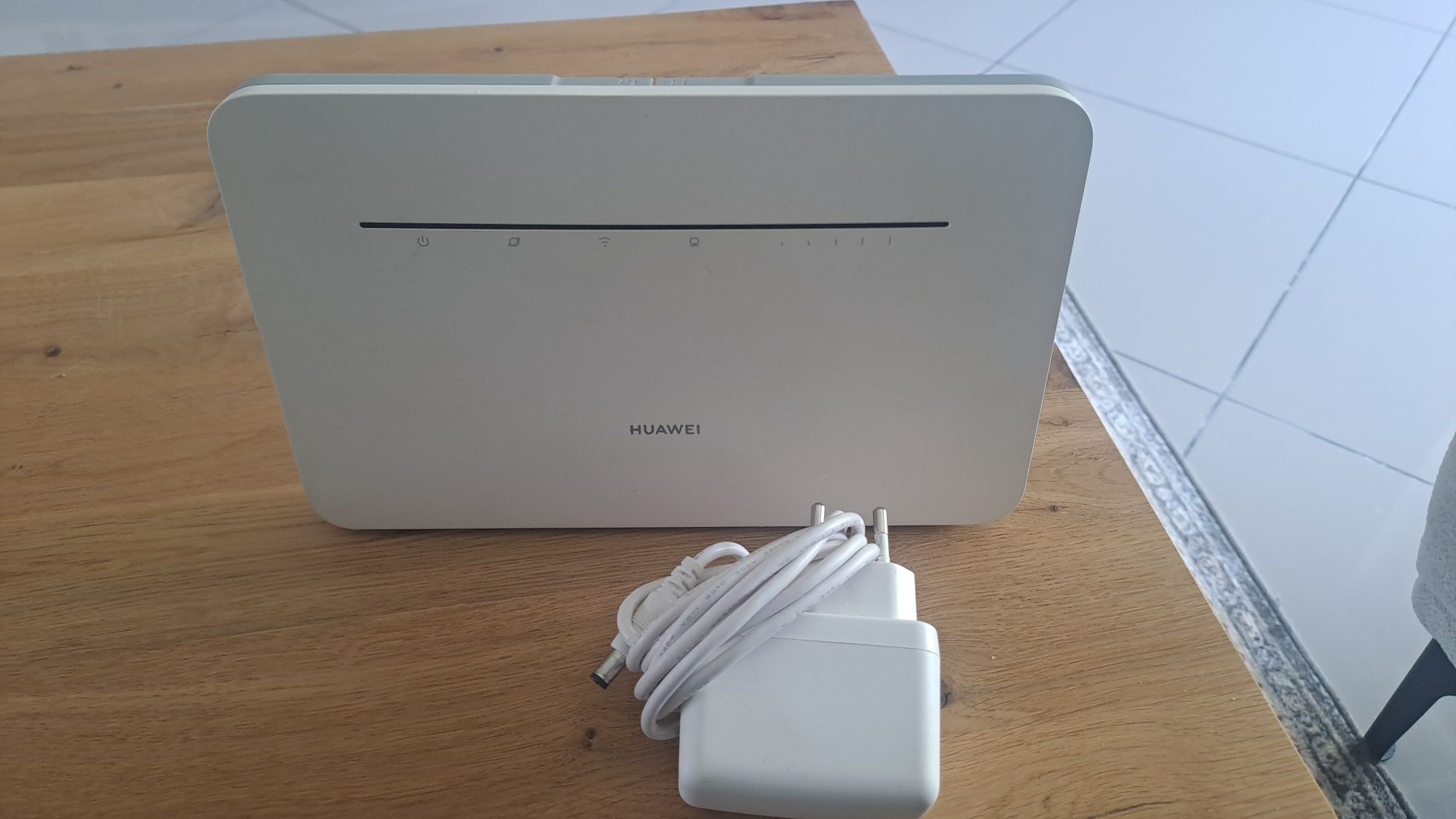 Router Huawei  B535-232