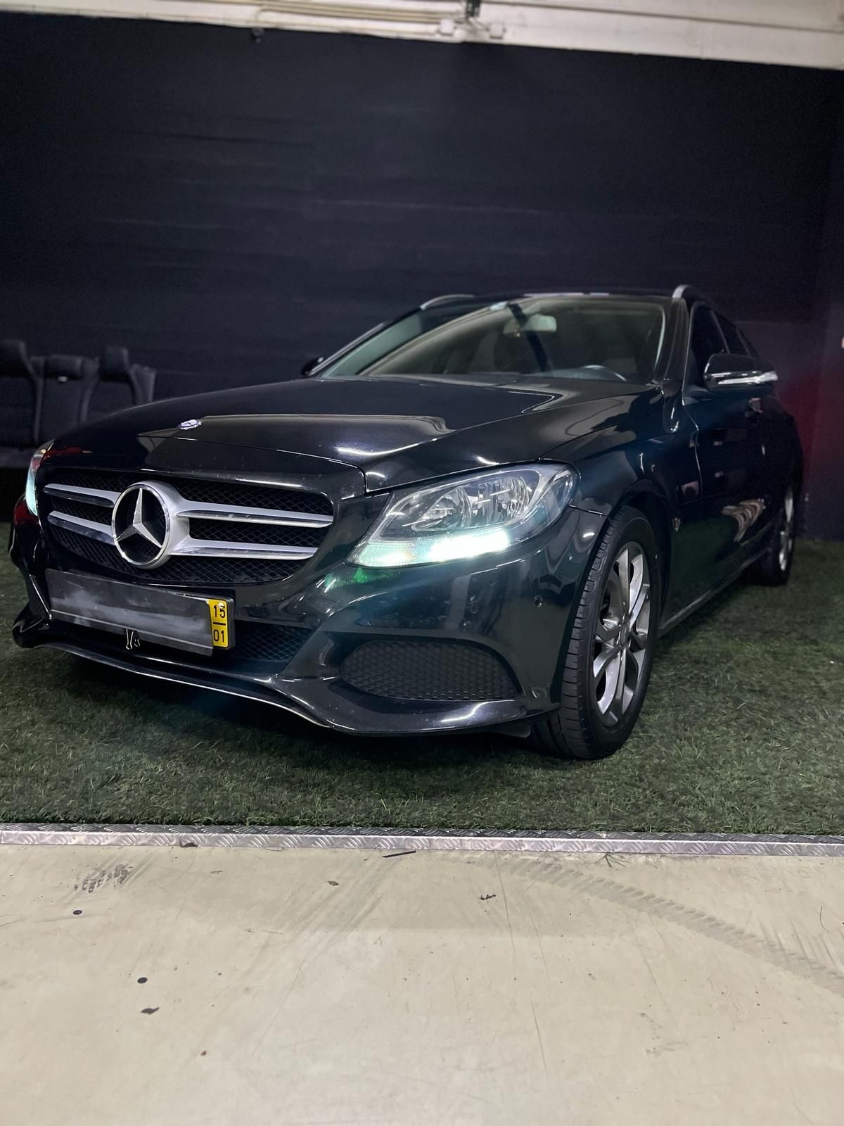 Mercedes-Benz carrinha C180 116cv Bluetec