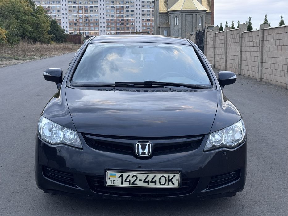 Продам Honda Civic 1.8 Автомат