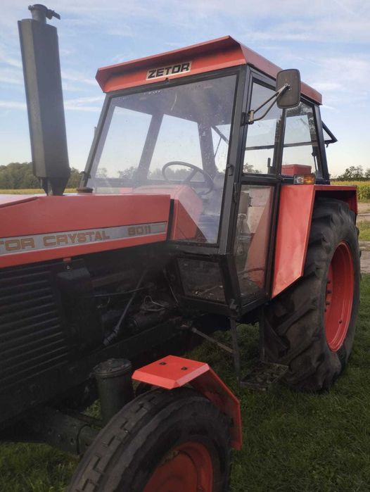 Traktor Zetor 8011