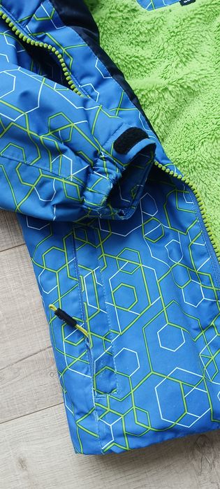 Продам дитячу куртку CMP