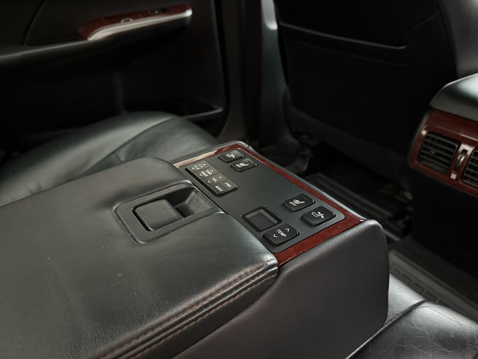 Toyota Camry XV50 офіційна!