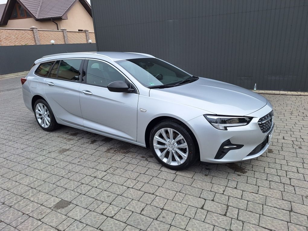 Opel insignia 2.0 CDTI 2020. Дизель Автомат
