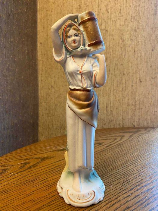 Статуэтка дама керамика Германия
