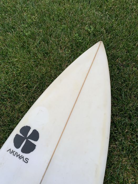 Prancha Surf Akiwas DVD 5’8/18’75/2,35 26.1L