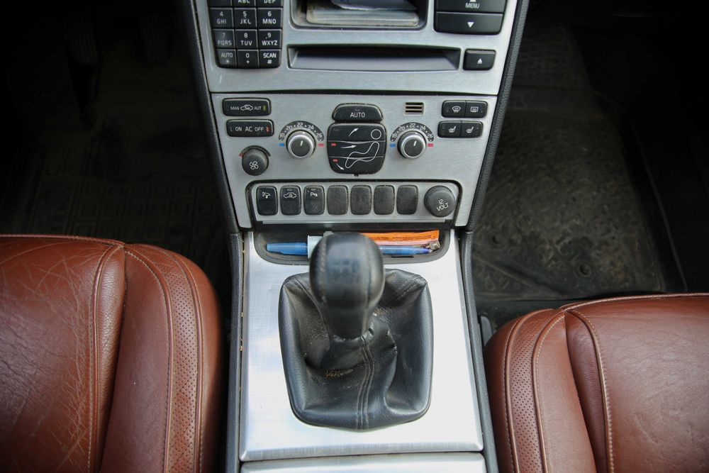 Продам Volvo XC90