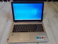 Laptop Asus R541N z dyskiem SSD256GB i dobrą baterią