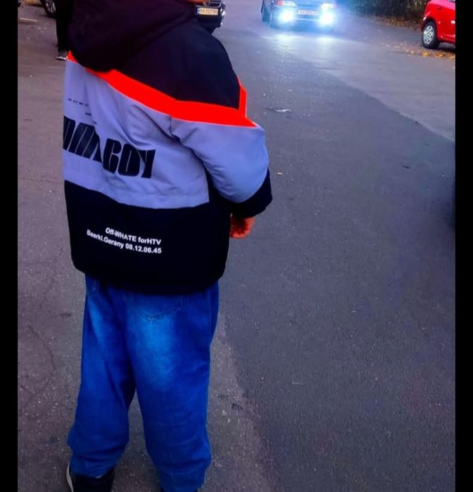 Зимова куртка ,зиний бомпер