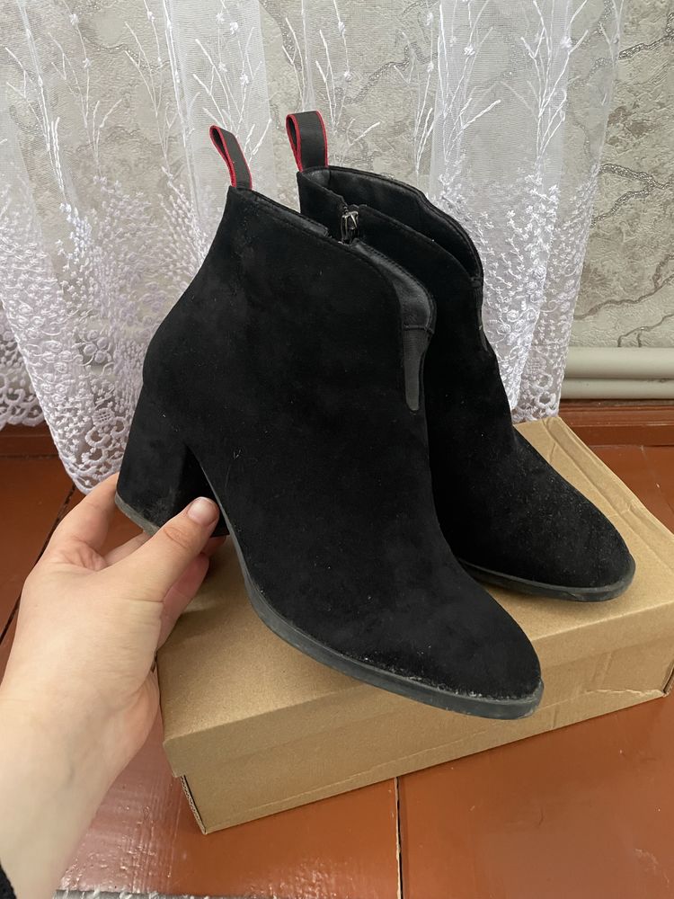 Ботінки весна осінь