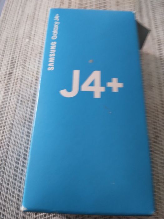 Samsung Galaxy j4+