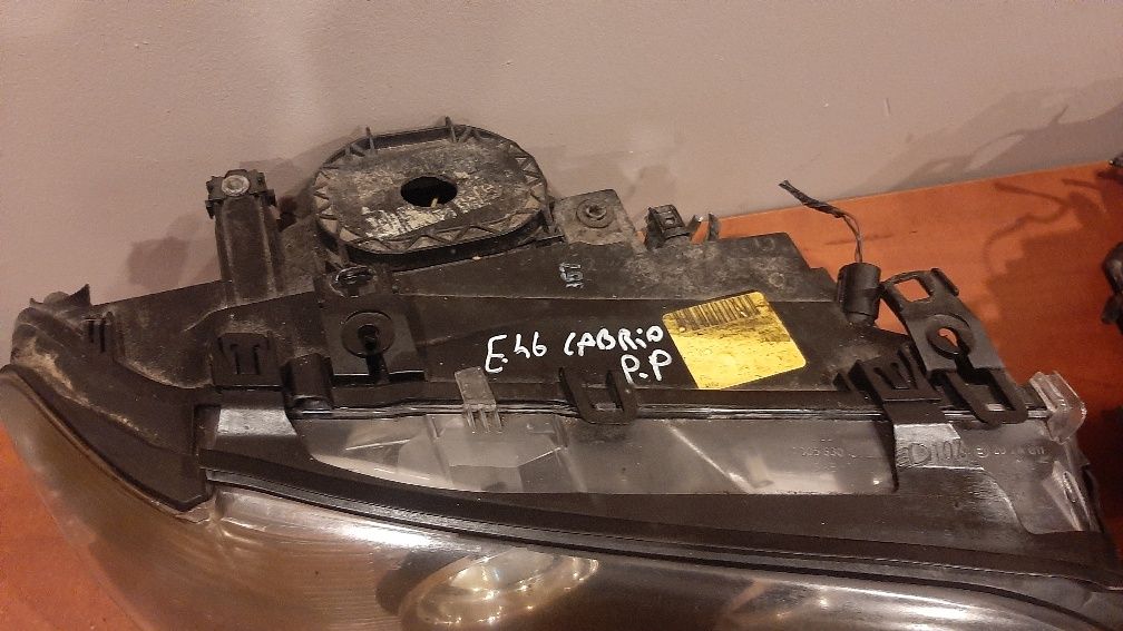 Bmw e46 Lift Cabrio Lampy przód Lewa Prawa Oryginał Ładne
