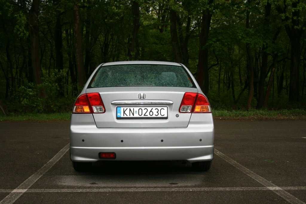 Honda Civic VII sedan