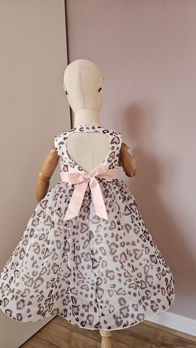 Дитяча пишна біла сукня з сердечками леопардом нарядное платье детское