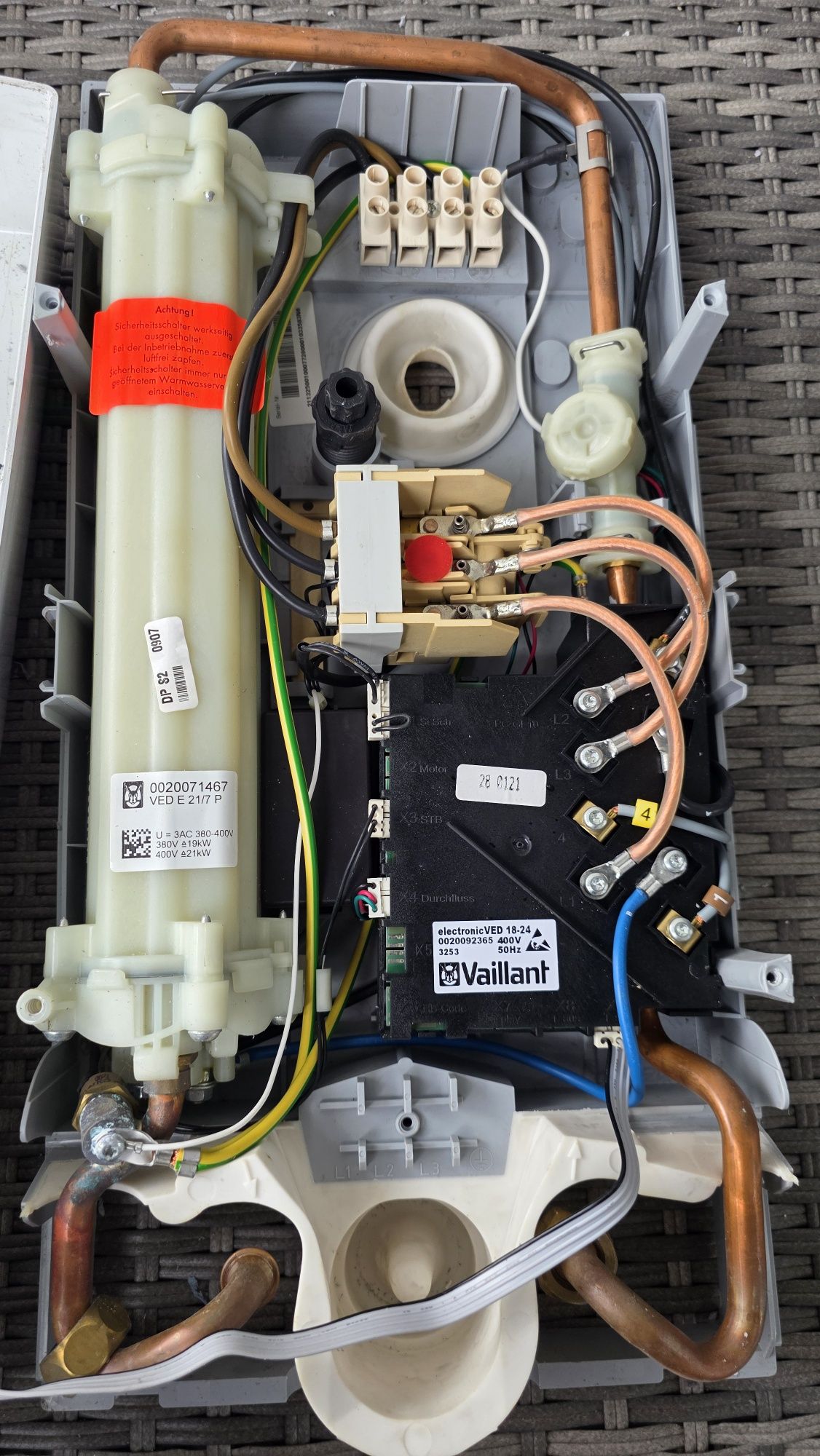 Podgrzewacz elektroniczny Vailant