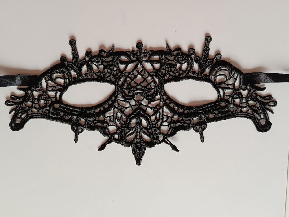 Маска карнавальна для фотосесії Хелловін