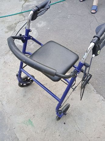 Ходулі для інвалідів/ ходунки для инвалидов