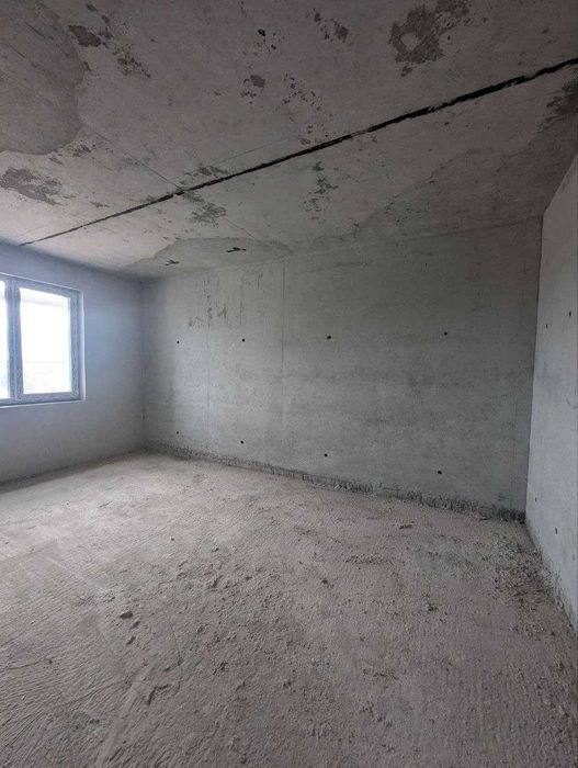 Одно кімнатна  квартира  у готовому  будинку