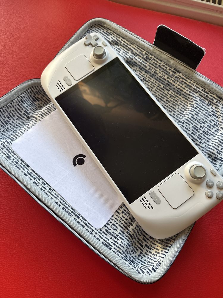 Steam deck 2025 white color 1TB