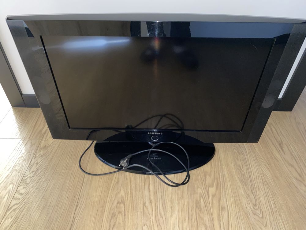Telewizor Samsung 32”