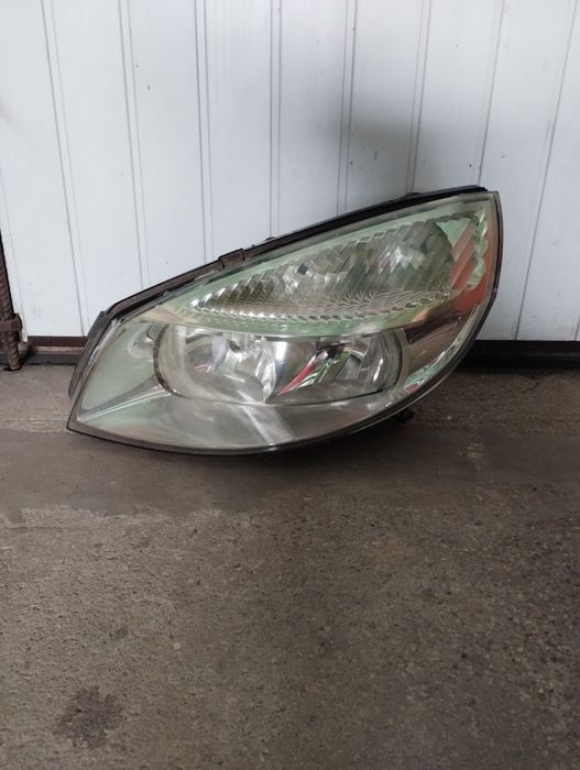 Lampa reflektor lewa renault scenic 2 z  2004