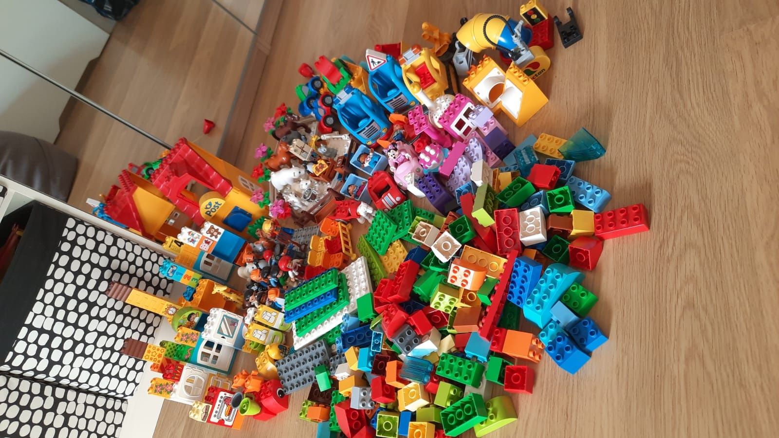 zestaw klocków lego duplo