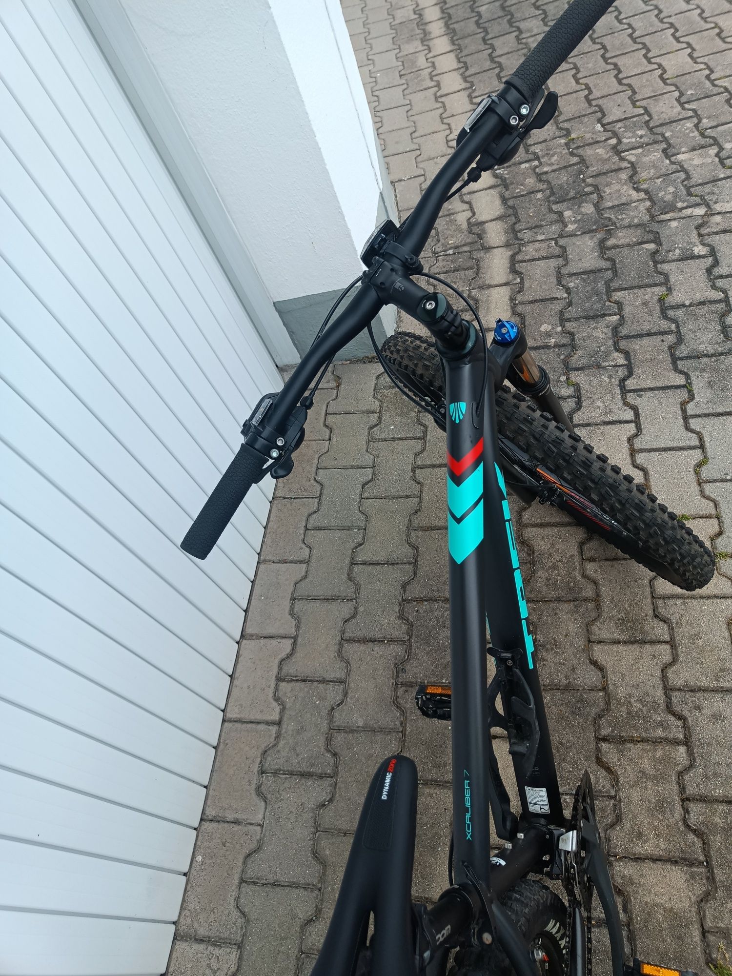 Trek X Caliber 7/Rama16,5/RockShox/Koła29/3x9Acera