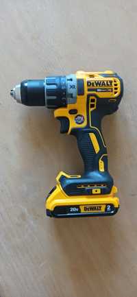 Дриль шурупокрут DeWalt dcd791