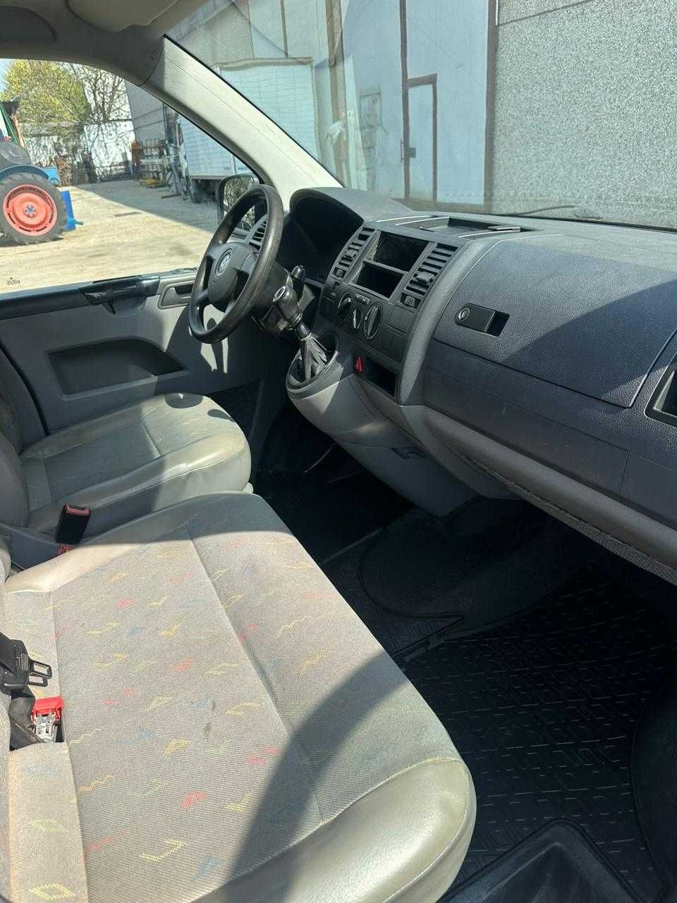 Volkswagen Multivan 2015