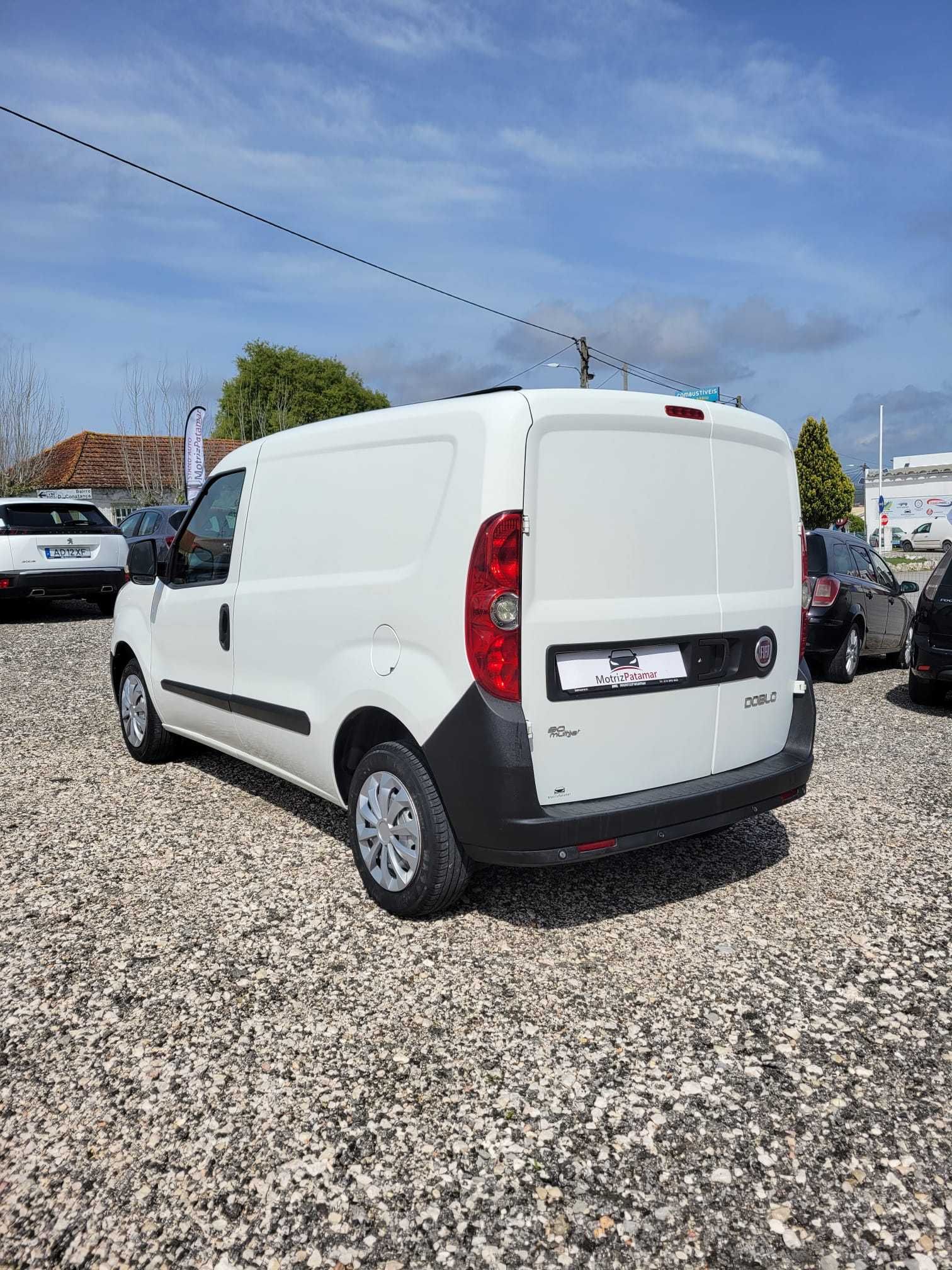 2014 Fiat Doblo 1.3 de 2 Lugares C/IVA