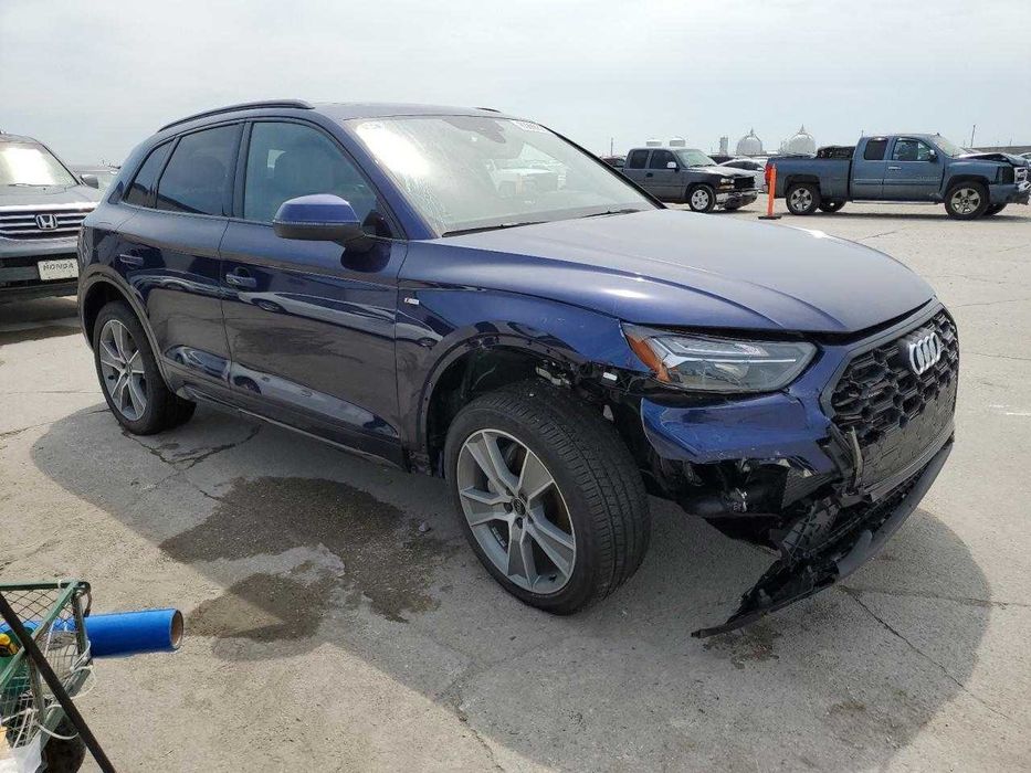 Audi Q5 Premium 45 2025