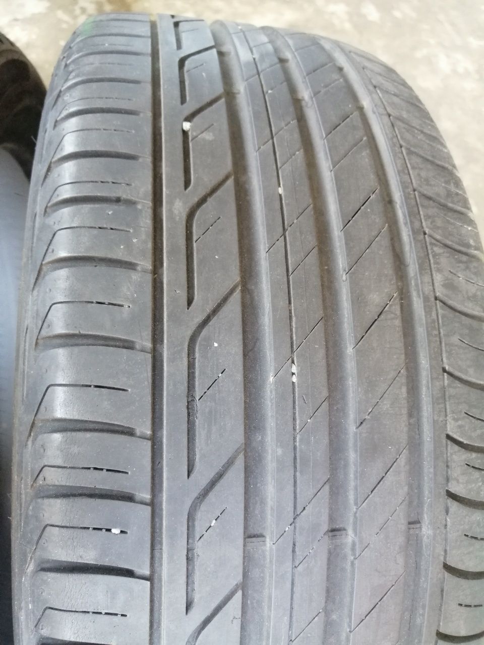 225/40R18 92Y Bridgestone Turanza T001