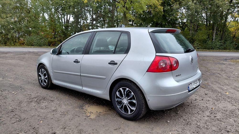Volkswagen  Golf V 1.9 TDI
