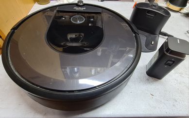 I robot roomba i7