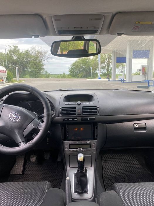 Продам Toyota Avensis