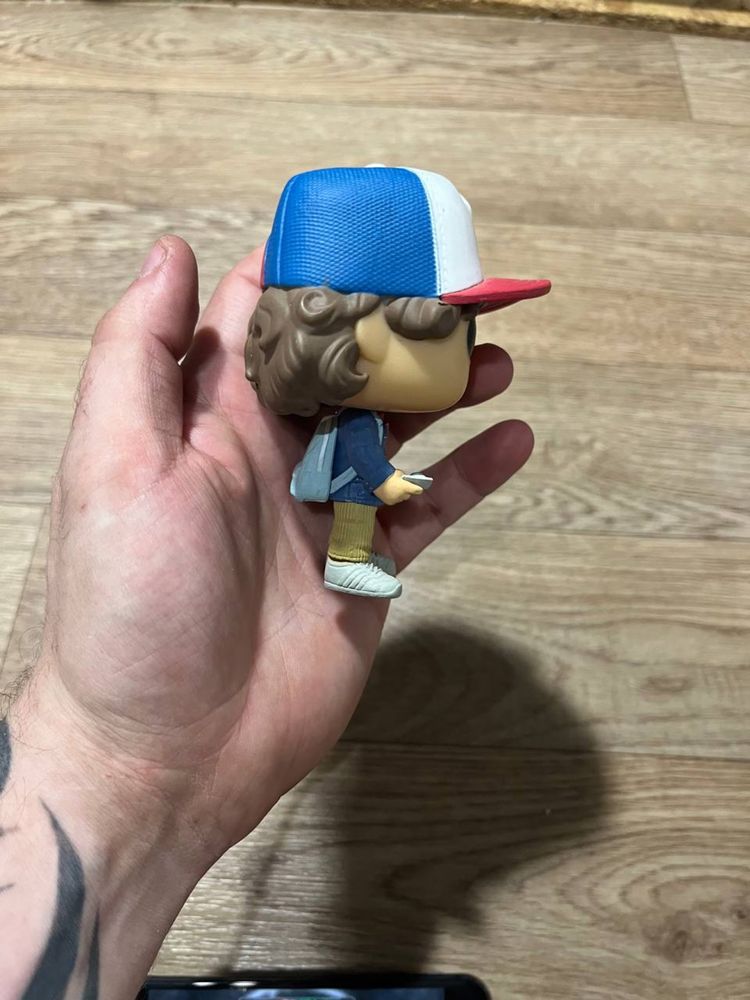 Фігурка фанко поп дуже дивні справи дастін funko pop очень странные де