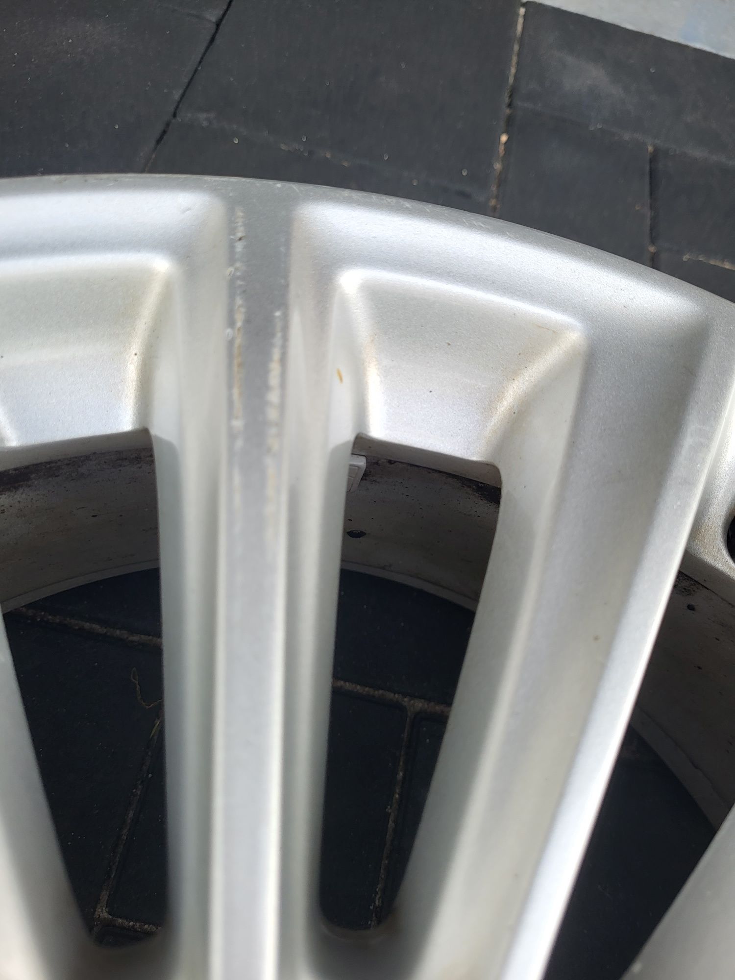 FORD FOCUS MK3 C-MAX MK2 FELGI ALUMINIOWE 7x17 7J 17'' 5x108 ET50 63,3