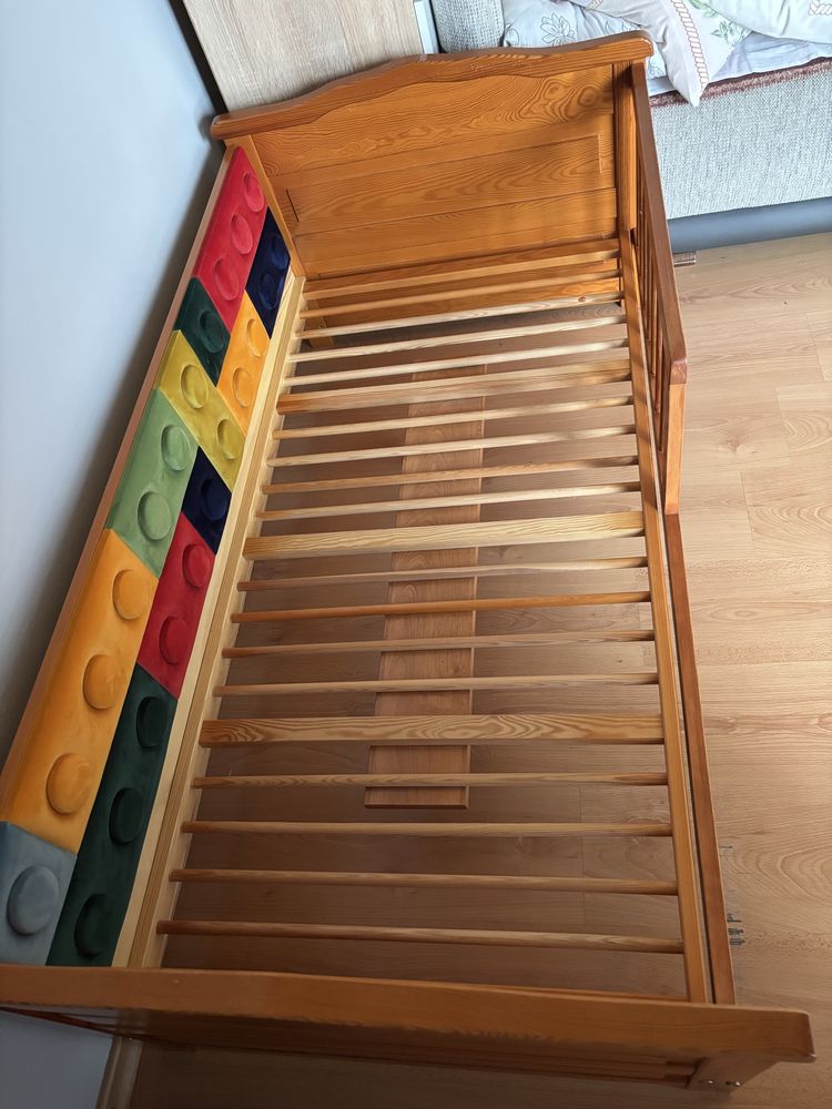 Łóżeczko 140x70 i komoda