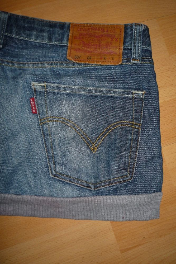 Spódniczka mini jeans roz M, L / Levis