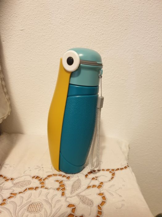 Garrafa de água para cães