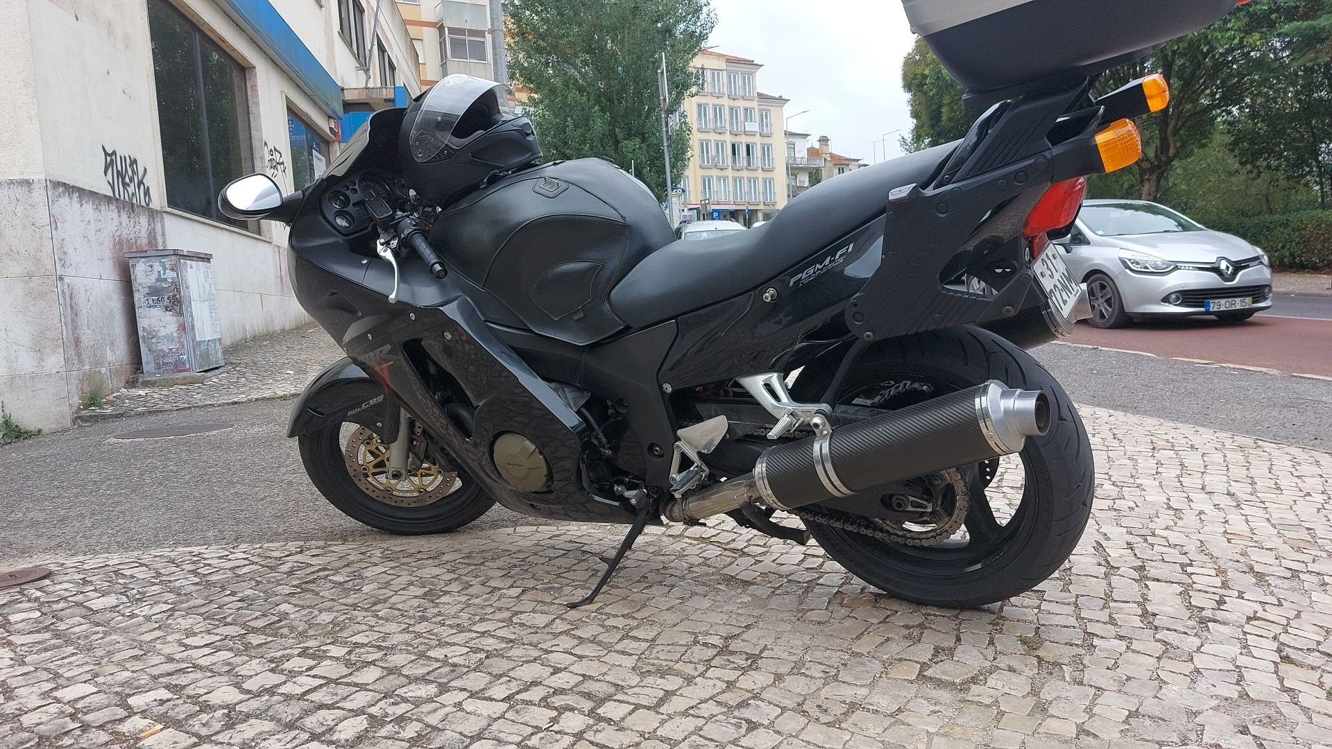 Honda cbr 1100xx