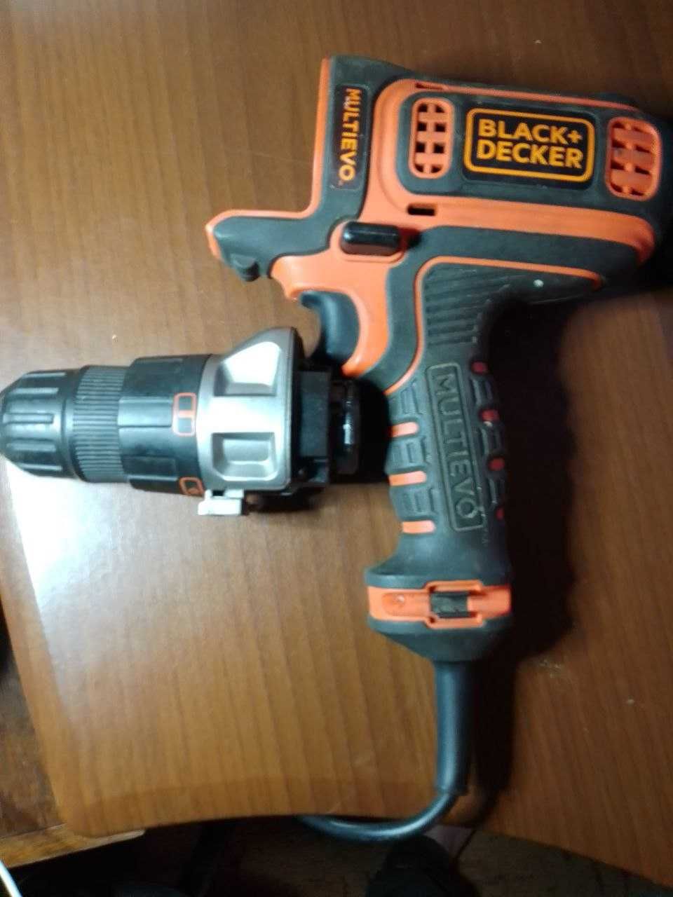 Шуруповерт мережевий Black+Decker Multievo™ MT350K стан новоого.