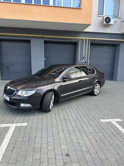 Продається Skoda Superb II 2011 року
