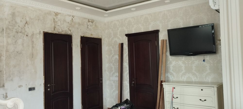 Поклейка шпалер від 80 грн, малярні роботи